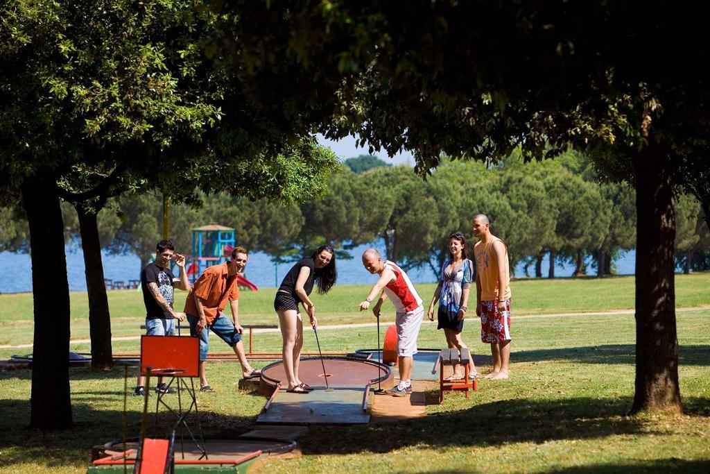 Happy Camp Mobile Homes In Camping Park Umag Karigador Ngoại thất bức ảnh