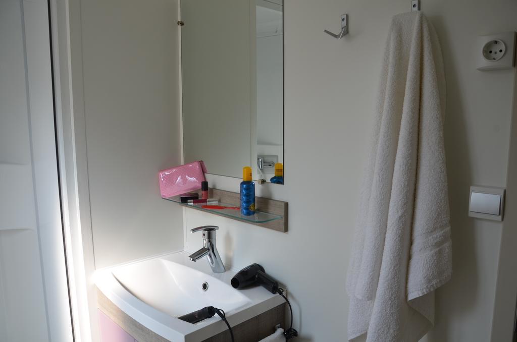 Happy Camp Mobile Homes In Camping Park Umag Karigador Ngoại thất bức ảnh